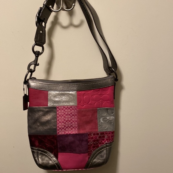 Coach Crossbody Bag with Matching Wristlet - Picture 3 of 7